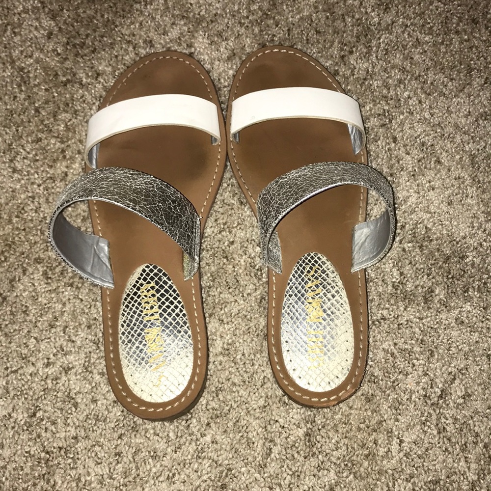 Sam and libby sandals